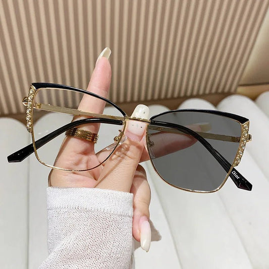 Fashion Cat Eye Anti Blue Light Photochromic Glasses Women Vintage Triangle Metal Frame Color Change Eye Protection Spectacles - OnlineshopLand